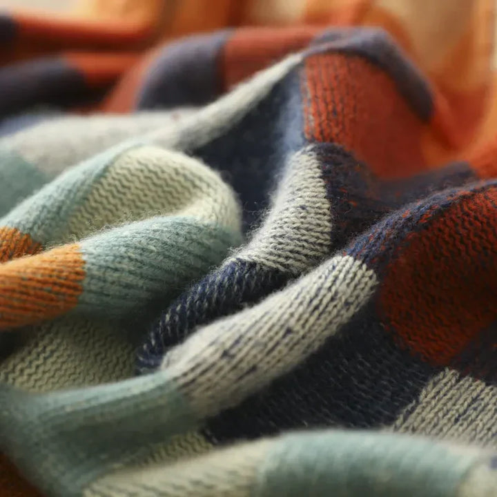 Isla | Cozy Retro Sweater