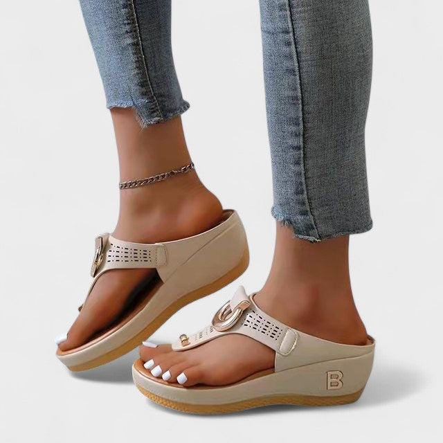 Daniela | Orthopedic Sandals