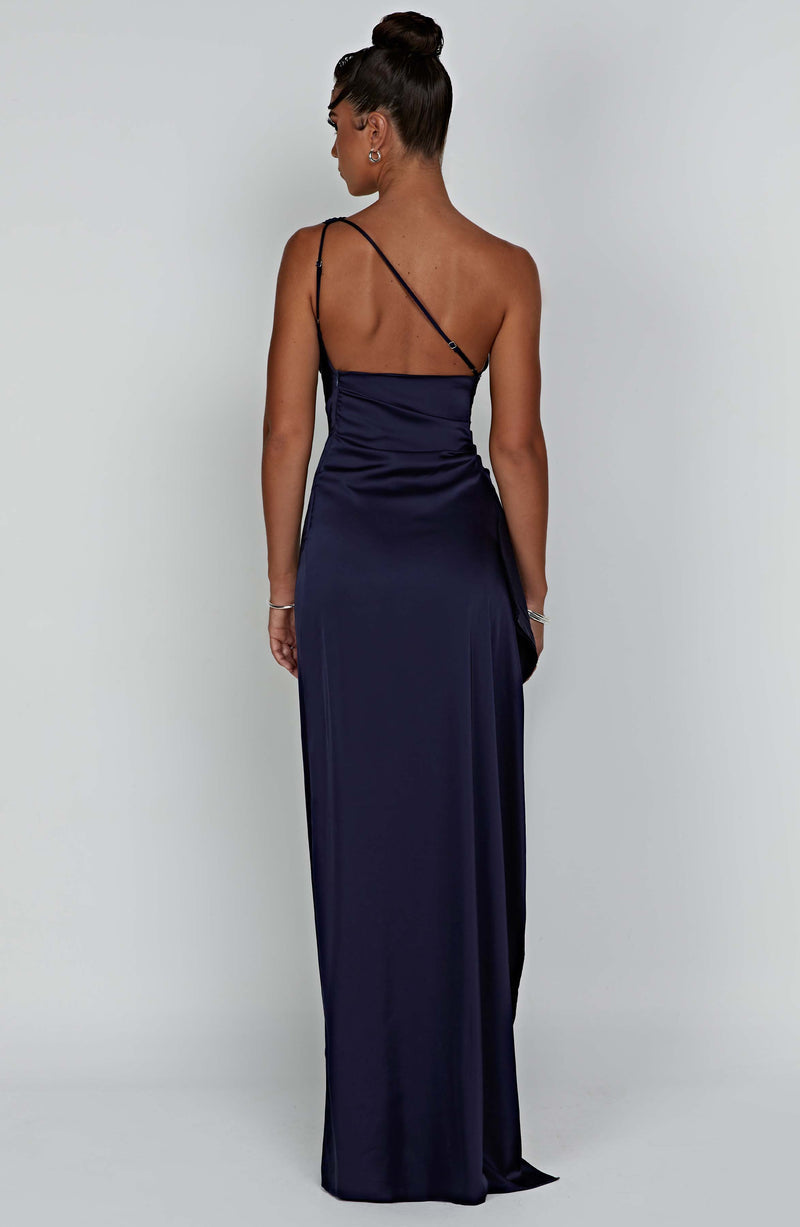 Avery – Flowy Printed Dress
