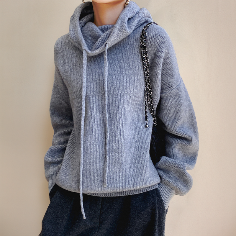 Lia - Elegant Turtleneck Sweater for a Sophisticated Style